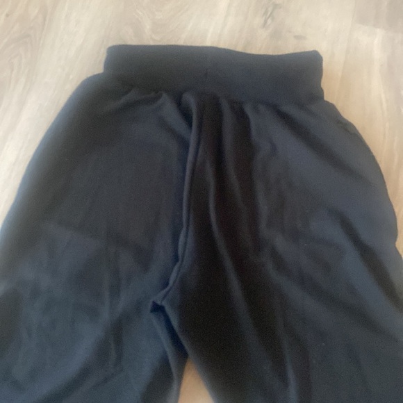 🏁 Gymshark black athletic slouchy capris size  XS - Picture 9 of 10